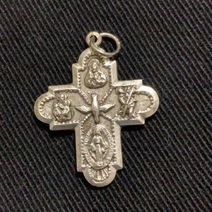 4 Way Cross Made in Italy